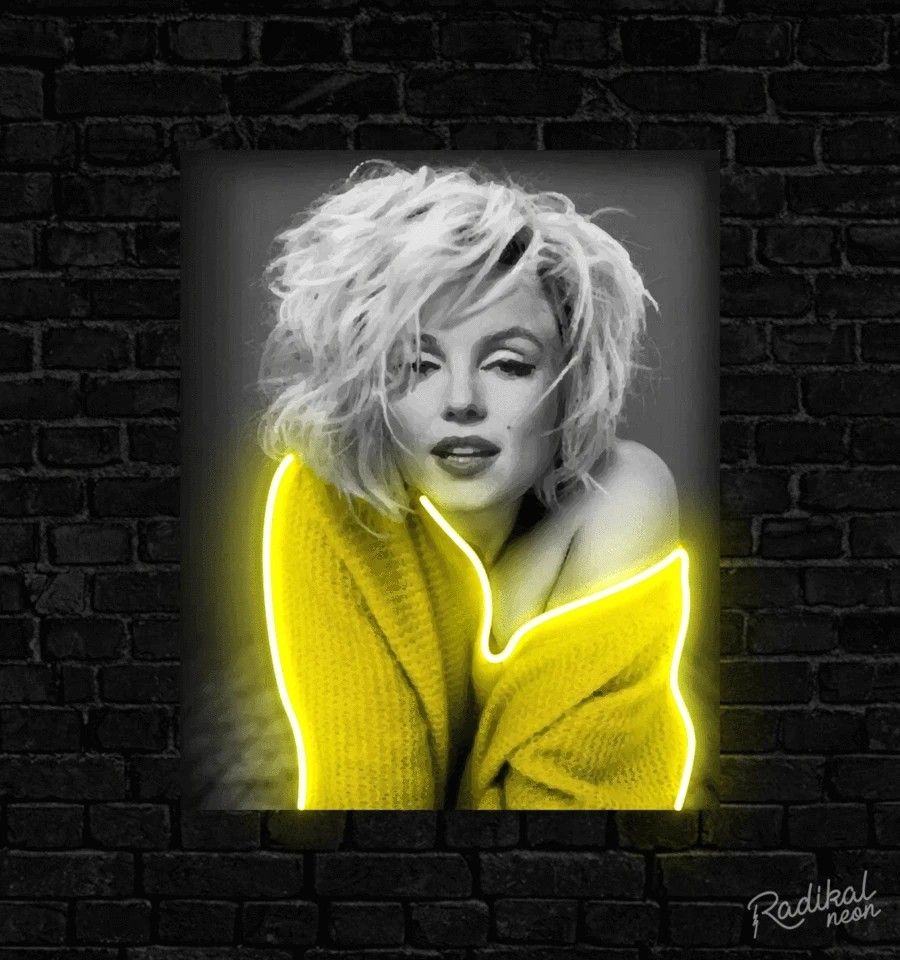 Marilyn Monroe Glamourous Outline Neon Art